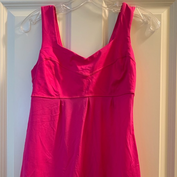 Lululemon Hot Pink top - Picture 1 of 2